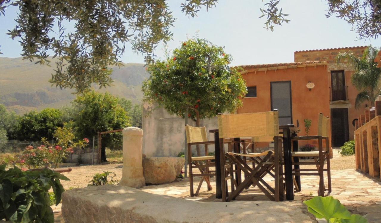 Baglio Poma Villa Castelluzzo Exterior photo